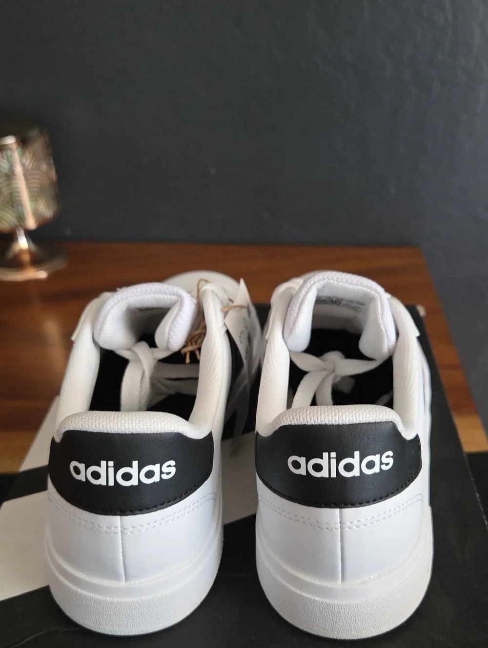 Adidas Kids Grand Court White/Black Casual Sneakers Size 5 NEW WITH TAGS